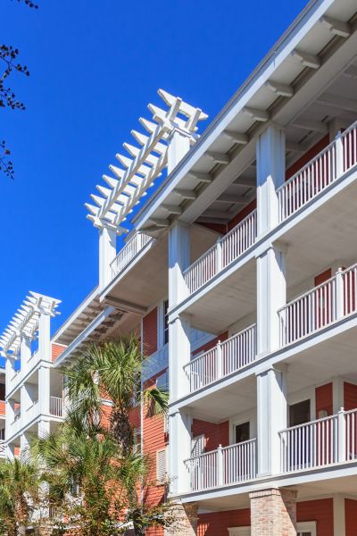 Professional Cleaning Services for Condo in Naples FL