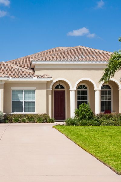 Property maintenance and professional cleaning services